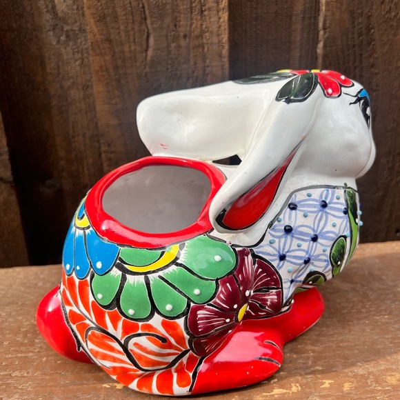 Colorful Ceramic Rabbit Planter, Pottery. - Picture 4 of 7
